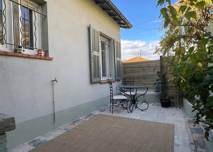 Golden Luxury And Panoramic View *