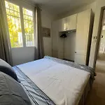 Golden Luxury And Panoramic View *