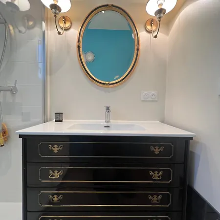 Апартаменты Golden Luxury And Panoramic View